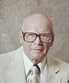 https://upload.wikimedia.org/wikipedia/commons/thumb/d/db/Urho-Kekkonen-1977-c.jpg/100px-Urho-Kekkonen-1977-c.jpg